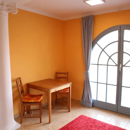 Elbzollhaus Πανσιόν