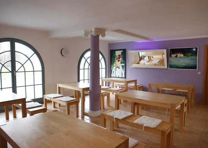 Πανσιόν Elbzollhaus 3*